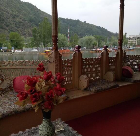 标准间, House Boat New Pala Palace