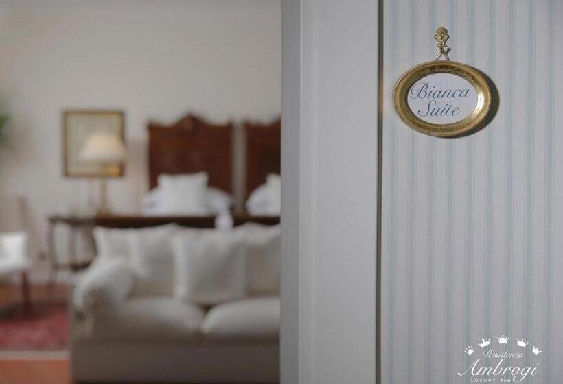 سوییت با چشم‌انداز باغ, Residenza Ambrogi