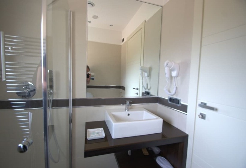 Номер бизнес-класса, Archeo