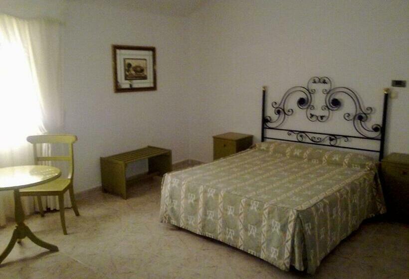 غرفة قياسية ثلاثية, Arcojalon