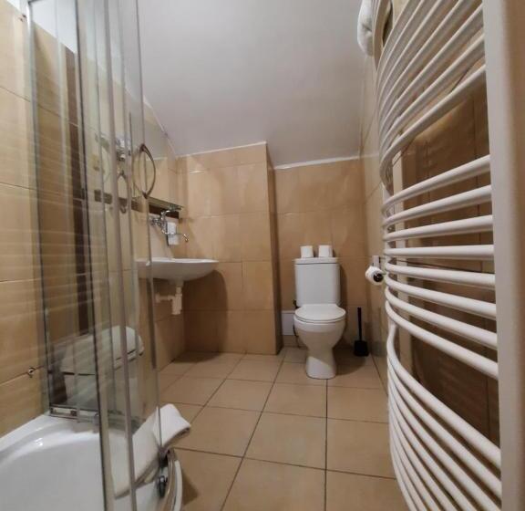 Standard Szoba, Boršičanka