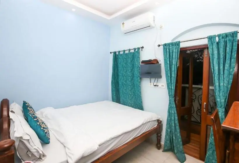 Habitación Economy, Cecil