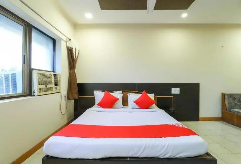 Suite, O Hill Top