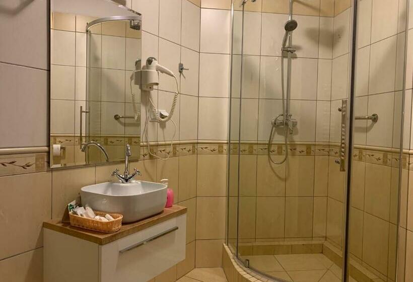 スタンダードルーム, Kameleon