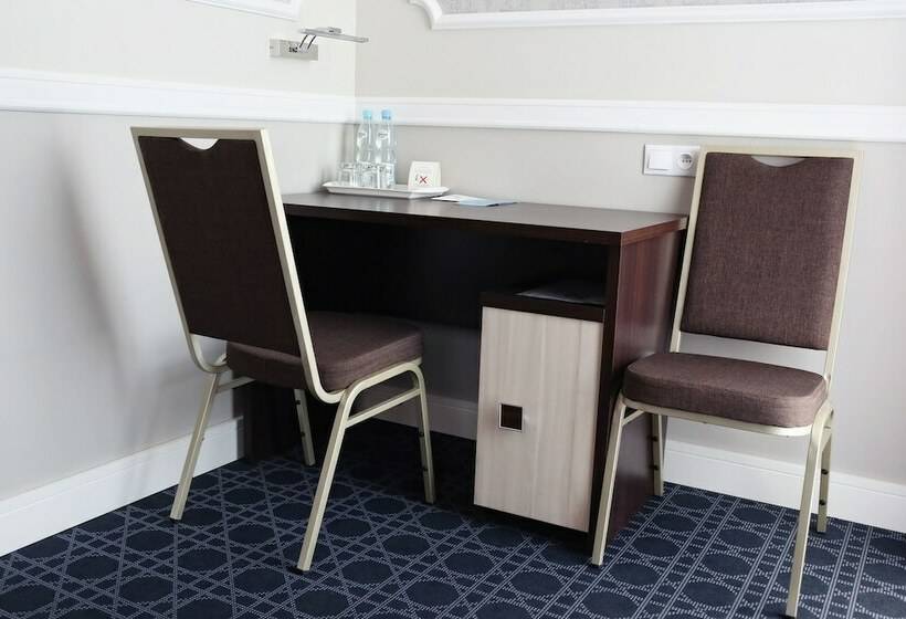 اتاق استاندارد, Kamienica