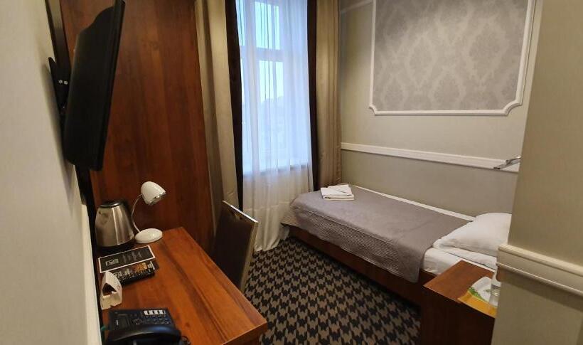 اتاق استاندارد یک نفره, Kamienica