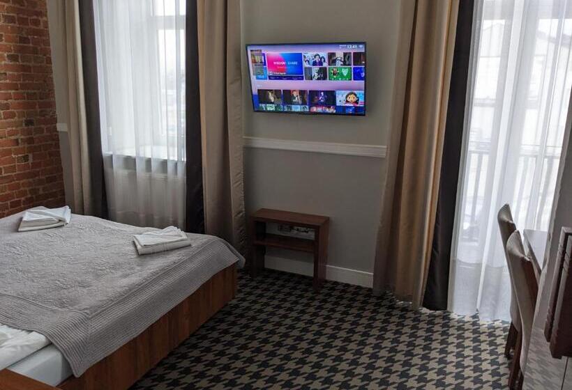 اتاق استاندارد, Kamienica