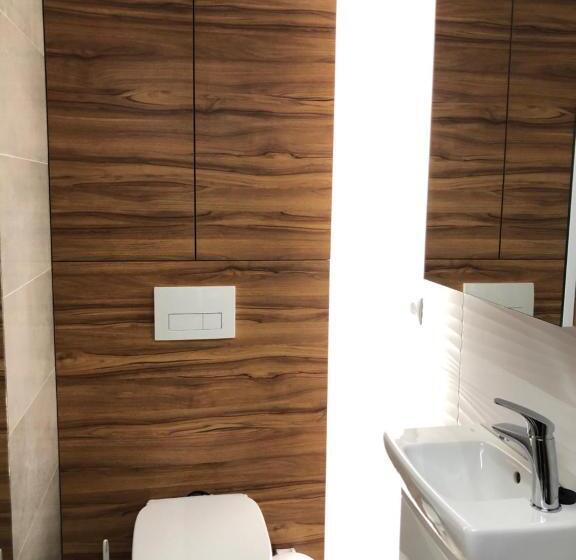 آپارتمان 3 خوابه, Kamienica