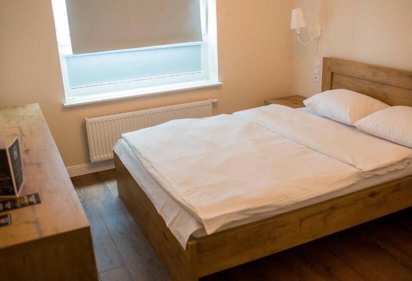 آپارتمان سوپریور 1 خوابه, Kamienica