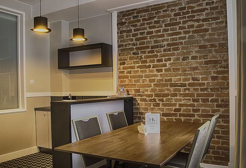 آپارتمان 1 خوابه, Kamienica