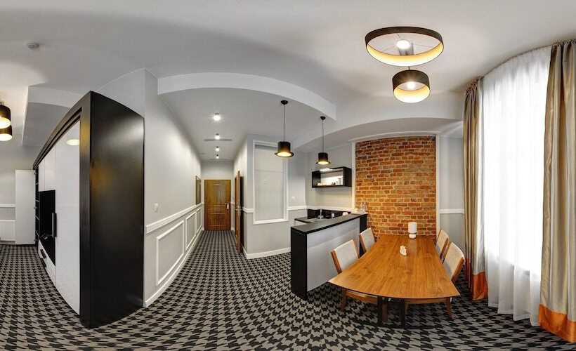 آپارتمان 1 خوابه, Kamienica