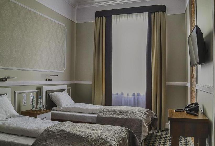 اتاق استاندارد, Kamienica