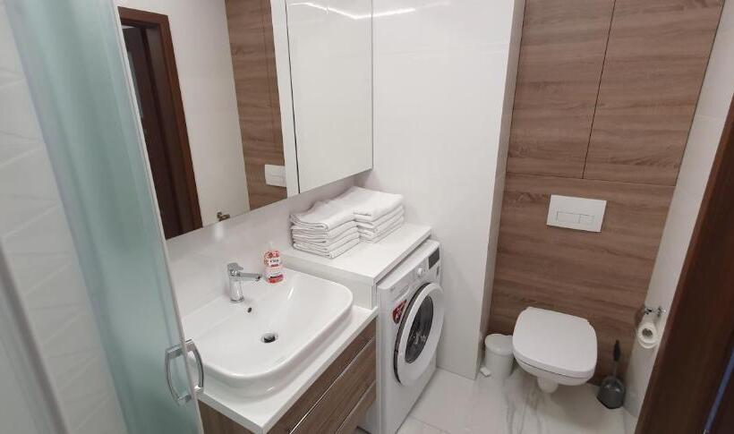 آپارتمان 3 خوابه, Kamienica