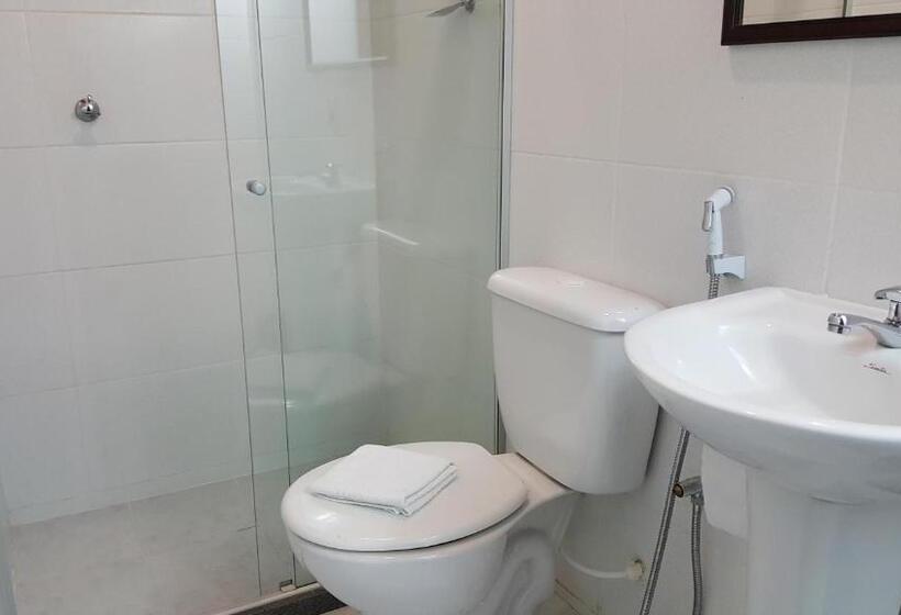 Quarto Estandar, Orleans