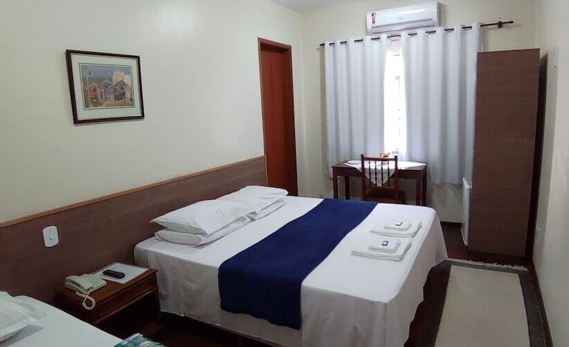 اتاق استاندارد سه نفره, Orleans