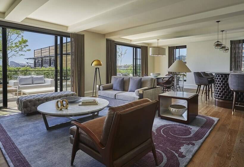 סוויטה, Sagamore Pendry Baltimore