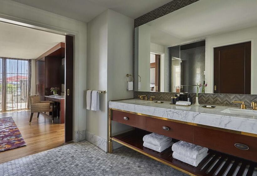 סוויטה, Sagamore Pendry Baltimore