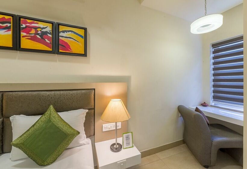 Номер Стандарт, Treebo Nestlay Airport Alandur