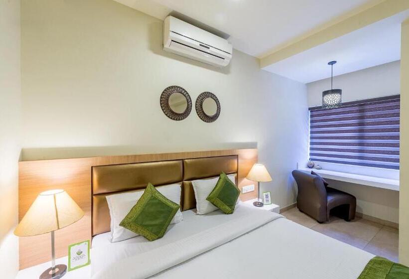 Номер Deluxe, Treebo Nestlay Airport Alandur