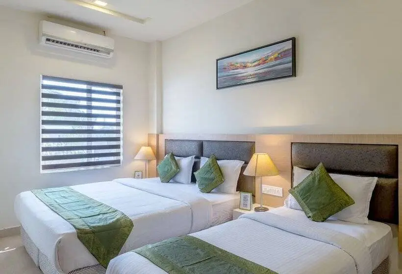 デラックスルーム, Treebo Nestlay Airport Alandur