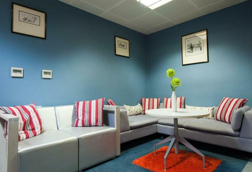 غرفة سوبيريور فردية, Russell Scott Backpackers Hostel