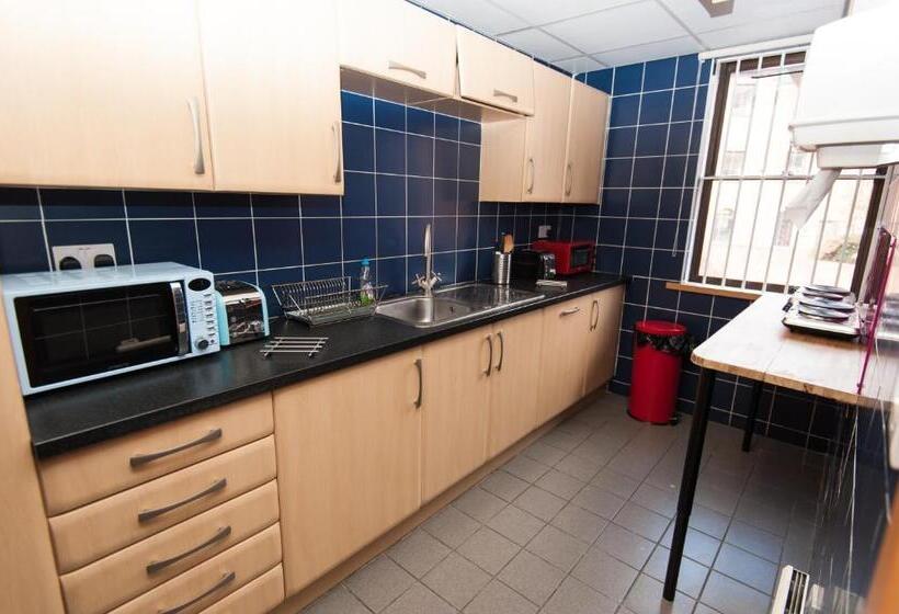 غرفة سوبيريور عائلية, Russell Scott Backpackers Hostel