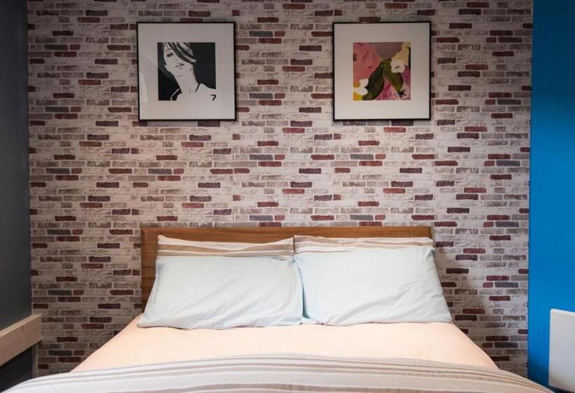 غرفة سوبيريور, Russell Scott Backpackers Hostel