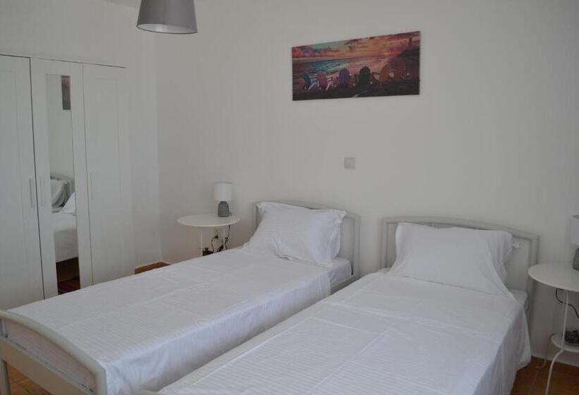 اتاق استاندارد با بالکن, Vila Dvg Costinesti