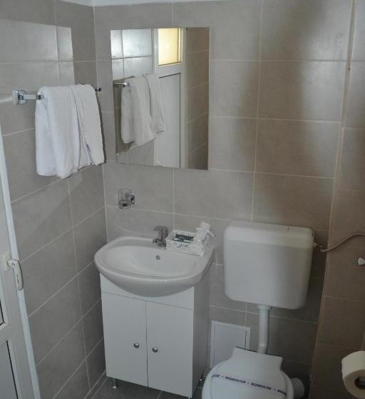 اتاق عادی, Vila Dvg Costinesti