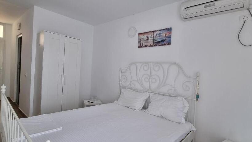 اتاق عادی, Vila Dvg Costinesti