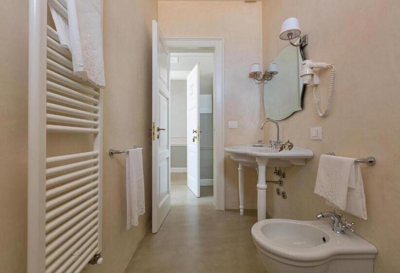 חדר דחוקס עם מיטת קינג, Palazzo Fasti