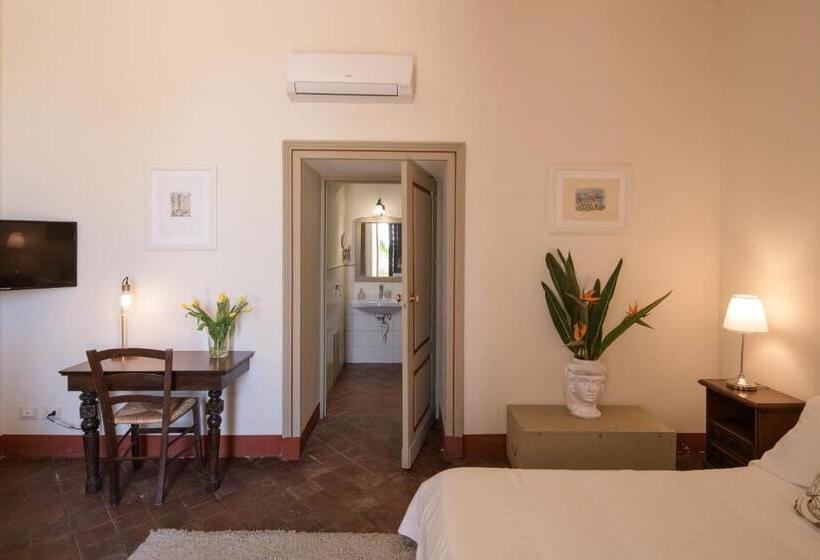 غرفة كومفورت, Tenuta Del Gelso