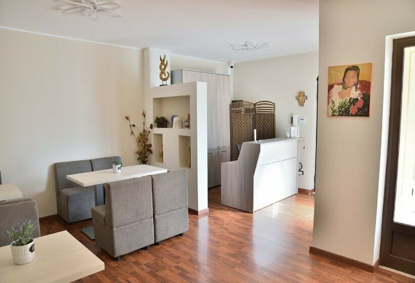 带阳台的豪华间, Bed & Breakfast Ospiti A Corte