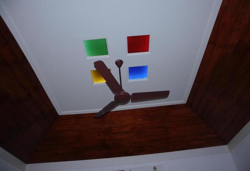 غرفة قياسية سرير كينج, Alleppey Beach Garden