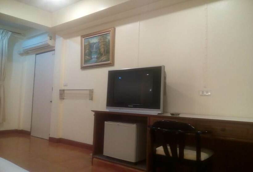 غرفة سوبيريور, Ban Chanchay