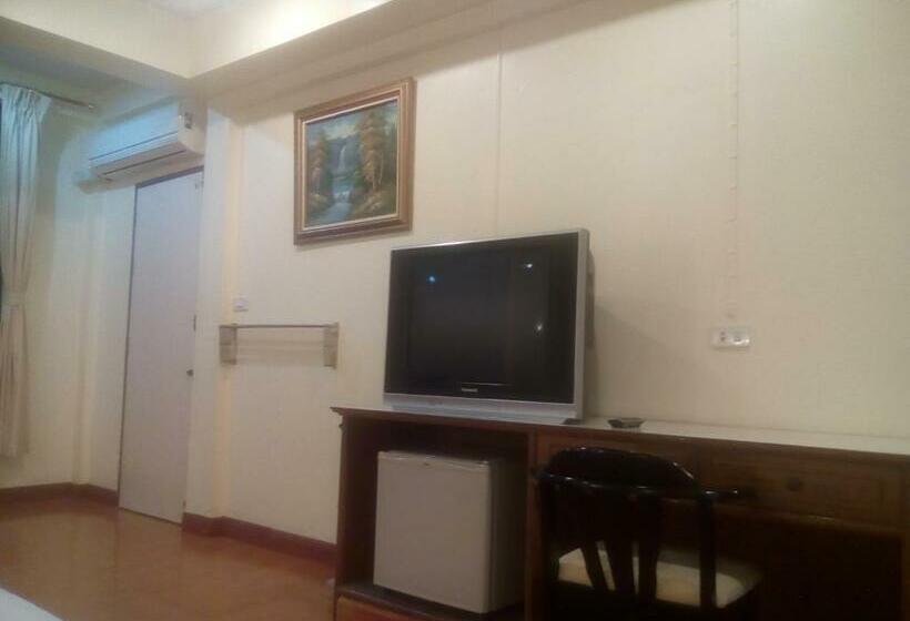 غرفة سوبيريور, Ban Chanchay