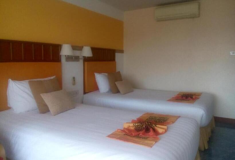 غرفة ديلوكس, Ban Chanchay