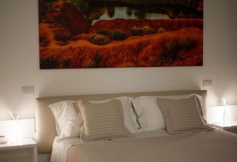 חדר סטנדרט, Est