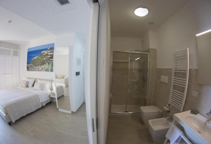 חדר סטנדרט לארבעה, Est