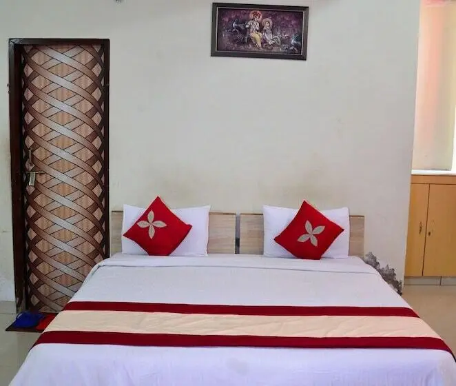 Standard Szoba, Gitanjali