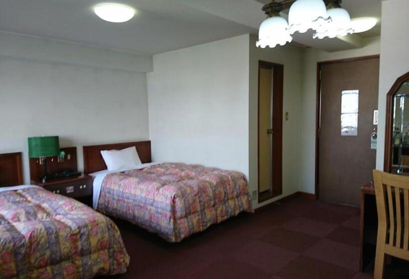 Номер Стандарт, Handa Station