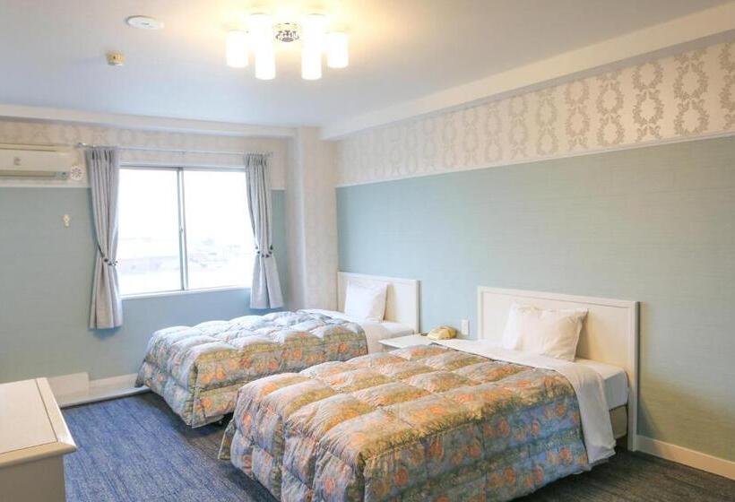 Номер Стандарт, Handa Station