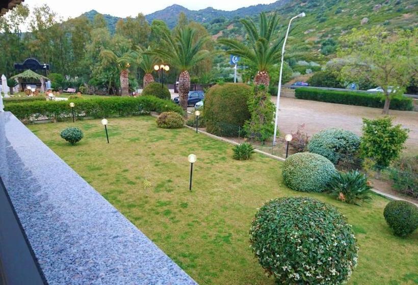 חדר סטנדרט עם טרסה, Il Complesso Saraceno