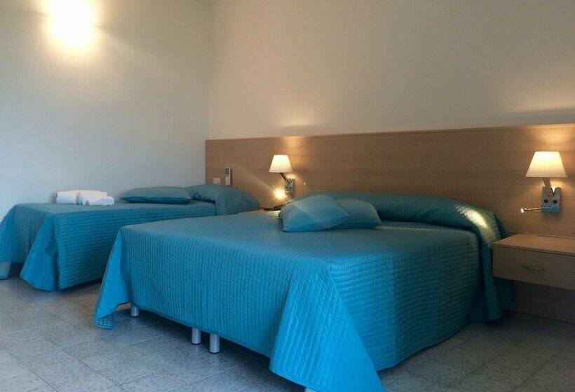 חדר קלאסי לשלושה, La Cantinella