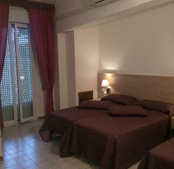 חדר קלאסי לשלושה, La Cantinella