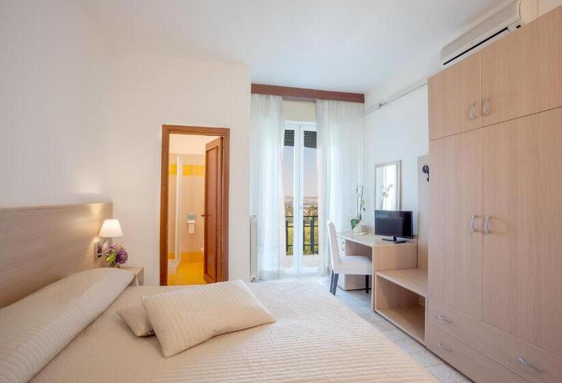 חדר סטנדרט, La Cantinella