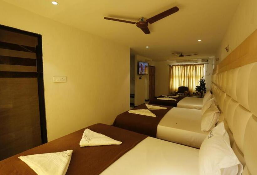 家庭海景房, New Cape