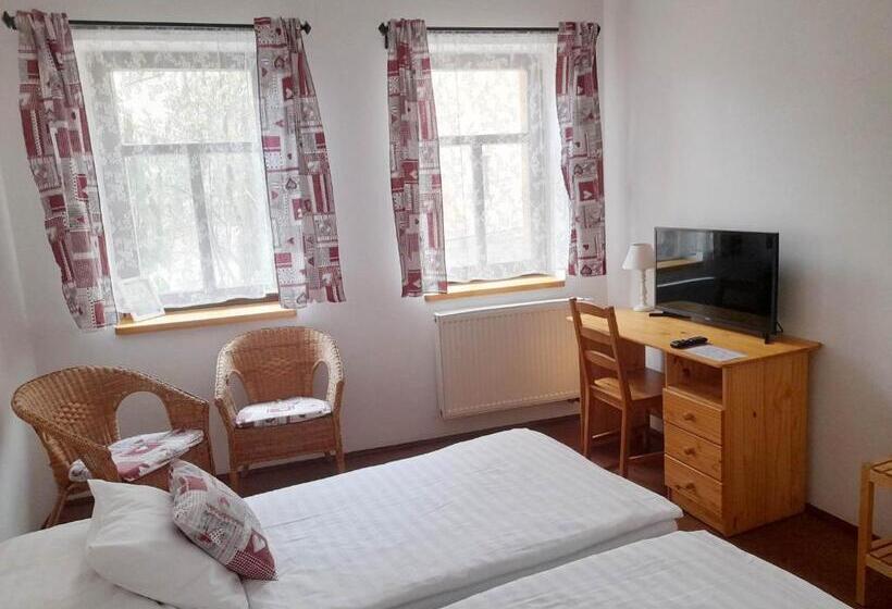 身障者適用スタンダードルーム, Střelnice