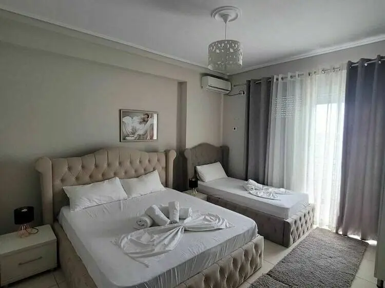 Triple Room Sea View, Sunrays