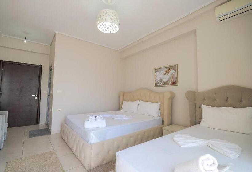 Triple Room Sea View, Sunrays